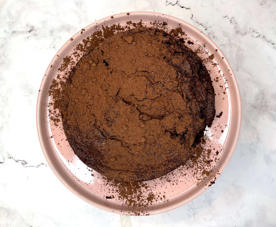 Flourless chocolate cake