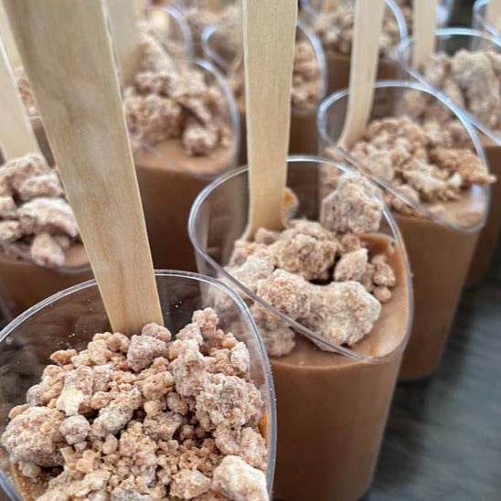 Individual chocolate mousse